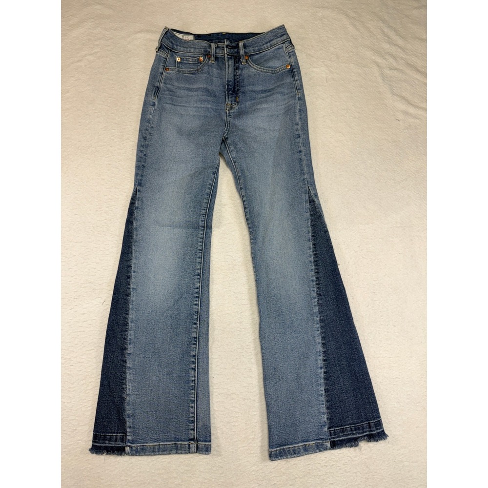 Gap 70s Flare High Rise Jeans Light Dark Wash Two Tone Petite 25 0P Raw Hem